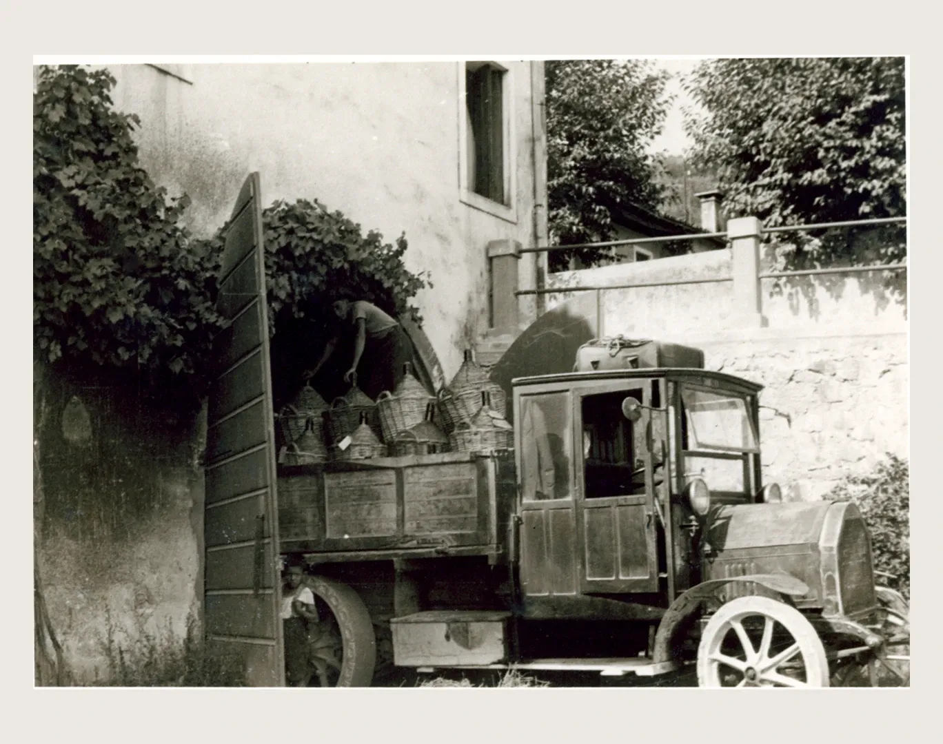 history-element-image